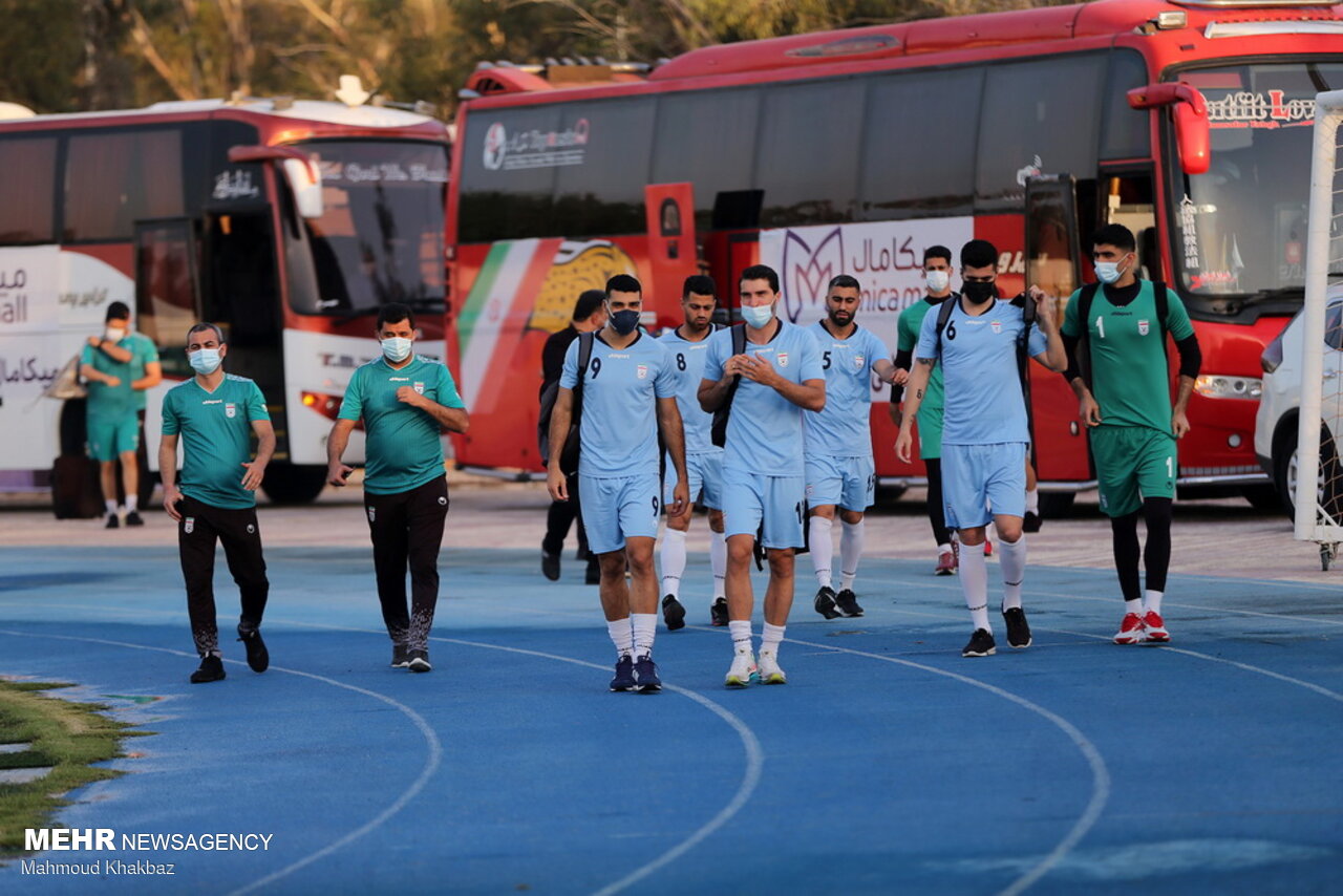 بازگشت کاروان تیم ملی فوتبال ایران با استقبال هیات رئیسه